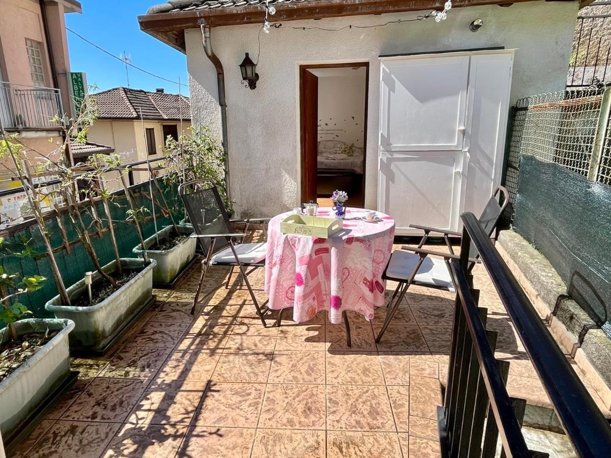 Casa Elena Apartment Sueglio Екстериор снимка
