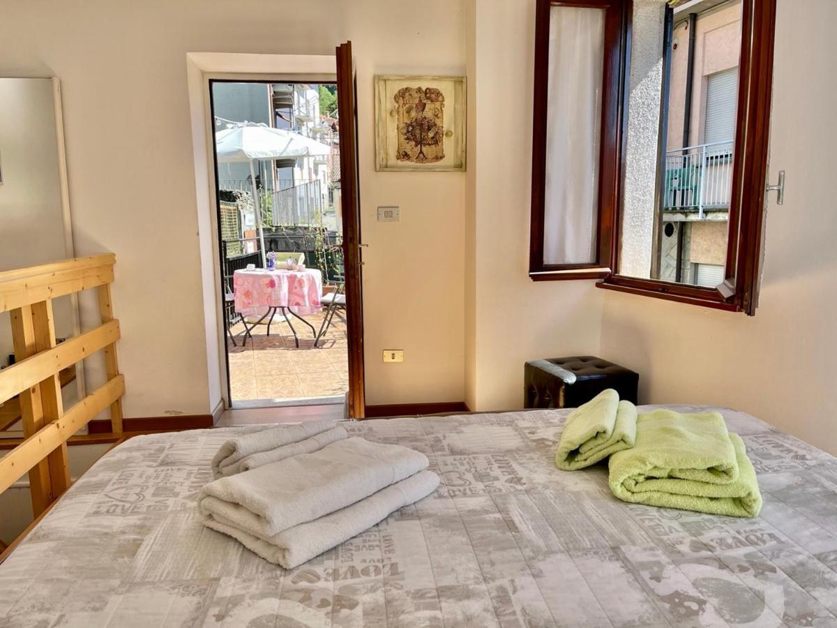 Casa Elena Apartment Sueglio Екстериор снимка