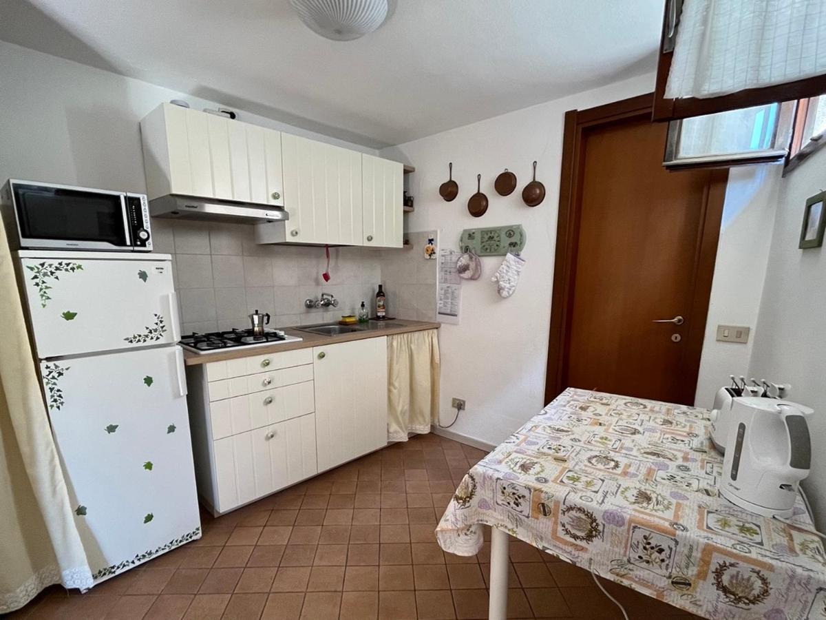 Casa Elena Apartment Sueglio Екстериор снимка