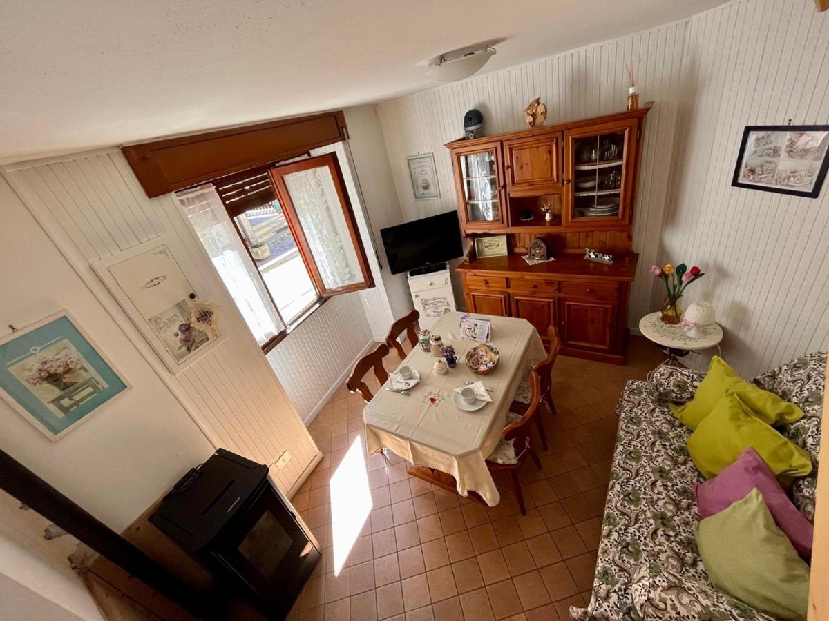 Casa Elena Apartment Sueglio Екстериор снимка